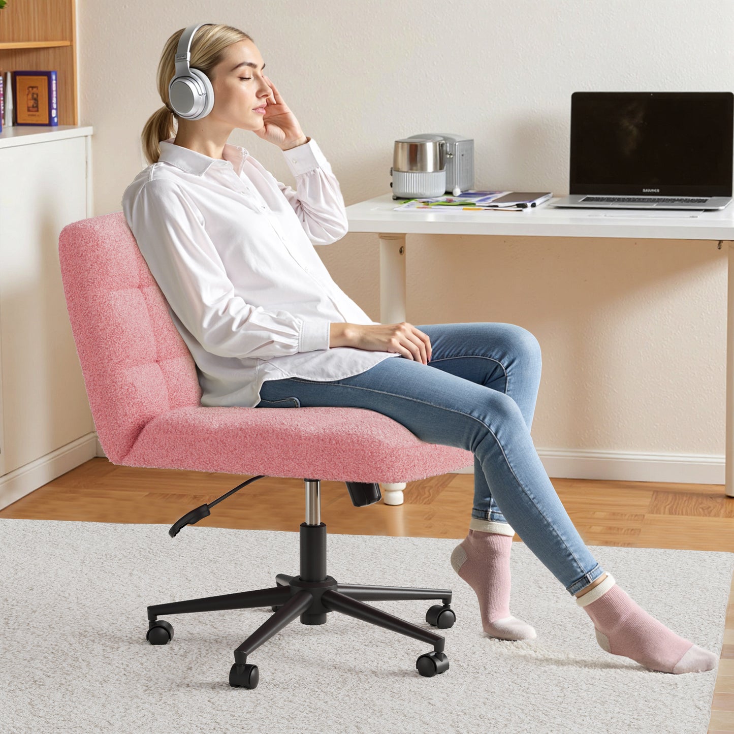 Pirecart Criss Cross Chair with Wheels, Armless Swivel Vanity Chair, Height Adjustable Cross Legged Office Chair with Comfy Wide Cushion for Desk, Vanity, Bedroom, Sherpa Fleece